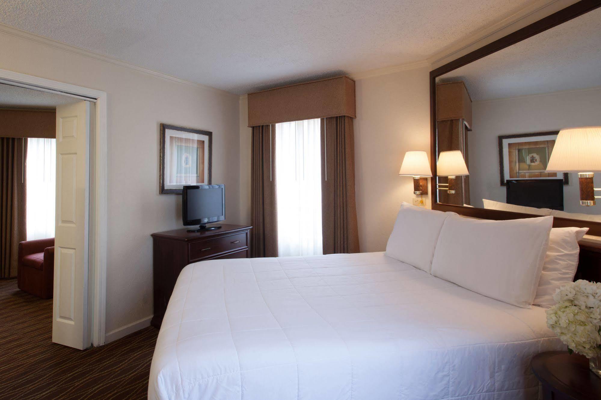 Cloverleaf Suites Baton Rouge Zewnętrze zdjęcie